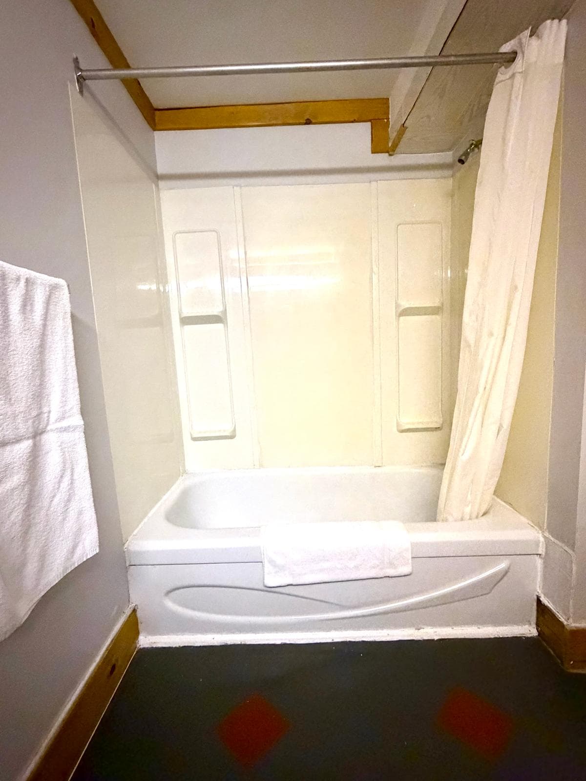 Queen Bed — view